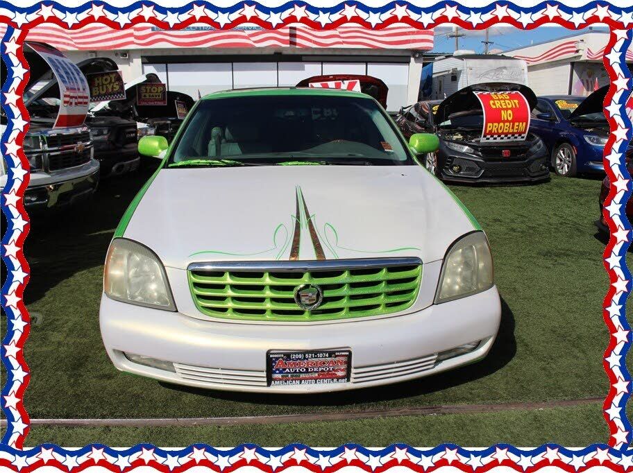 2004 CADILLAC Deville
