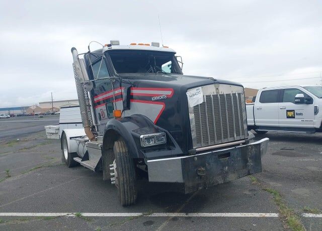 2018 KENWORTH T8 Series