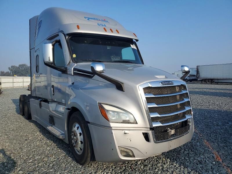 2022 FREIGHTLINER New Cascadia 126" Sleepercab