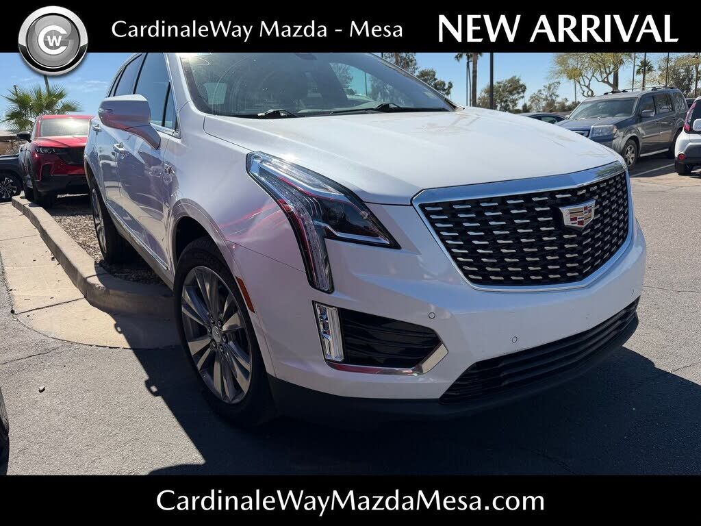 2025 CADILLAC XT5