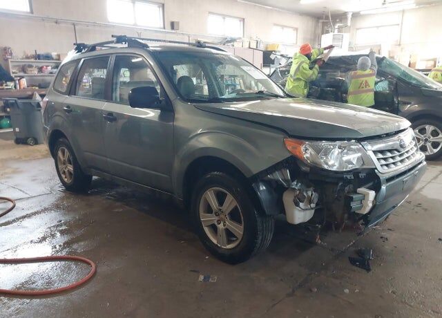 2011 SUBARU Forester