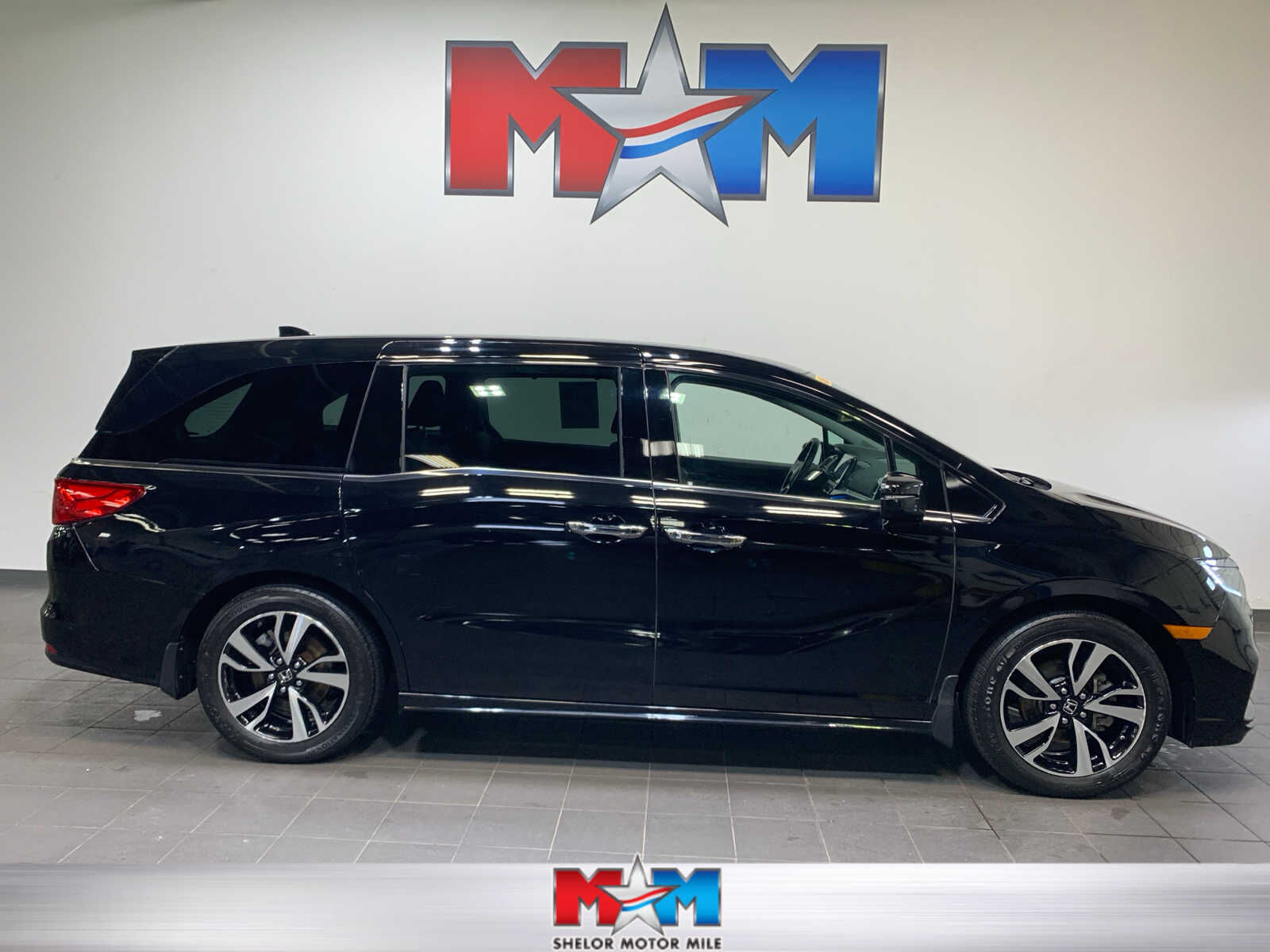 2018 HONDA Odyssey