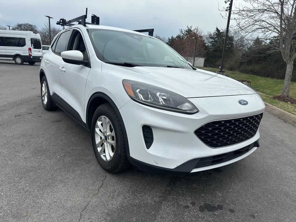 2020 FORD Escape