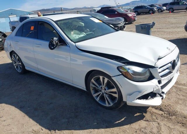 2015 MERCEDES-BENZ C-Class