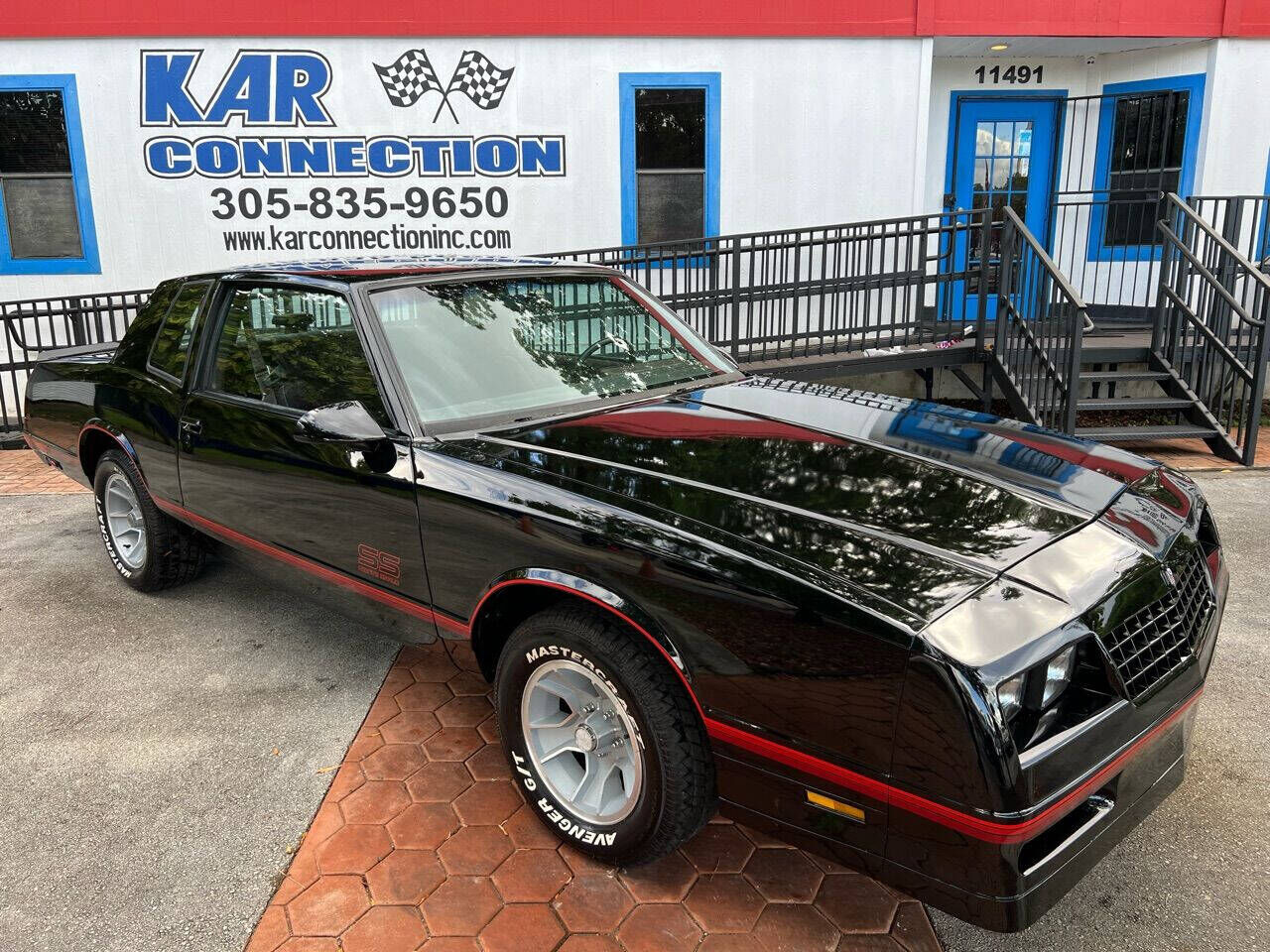 1988 CHEVROLET Monte Carlo