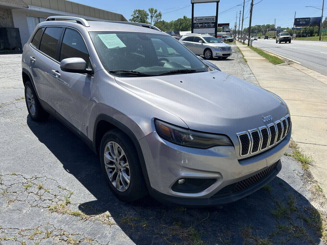2019 JEEP Cherokee