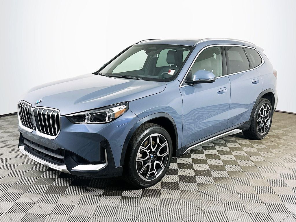 2025 BMW X1