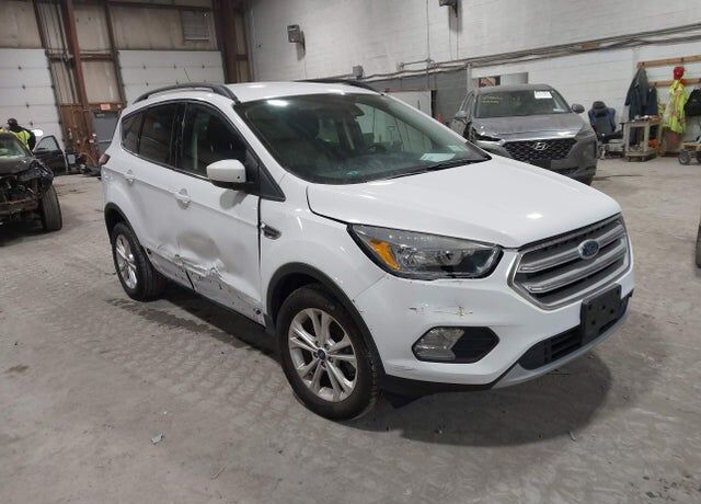 2018 FORD Escape