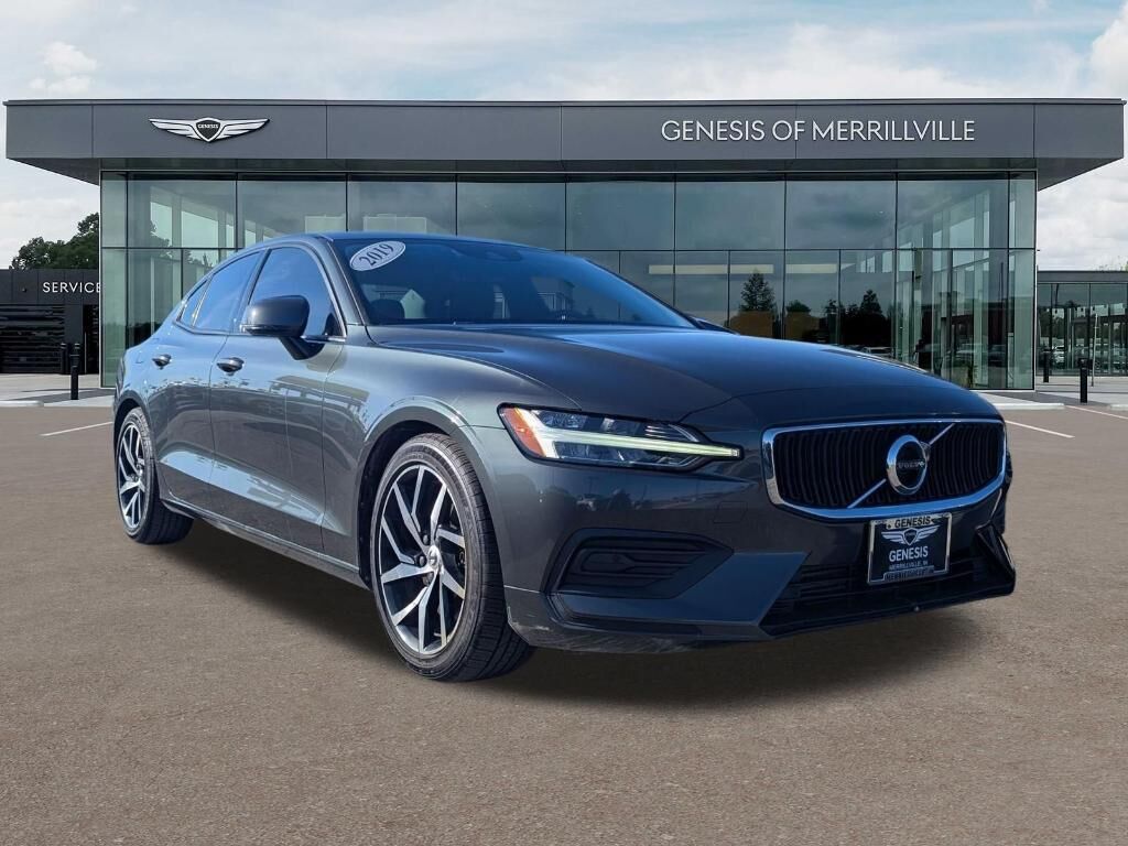 2019 VOLVO S60