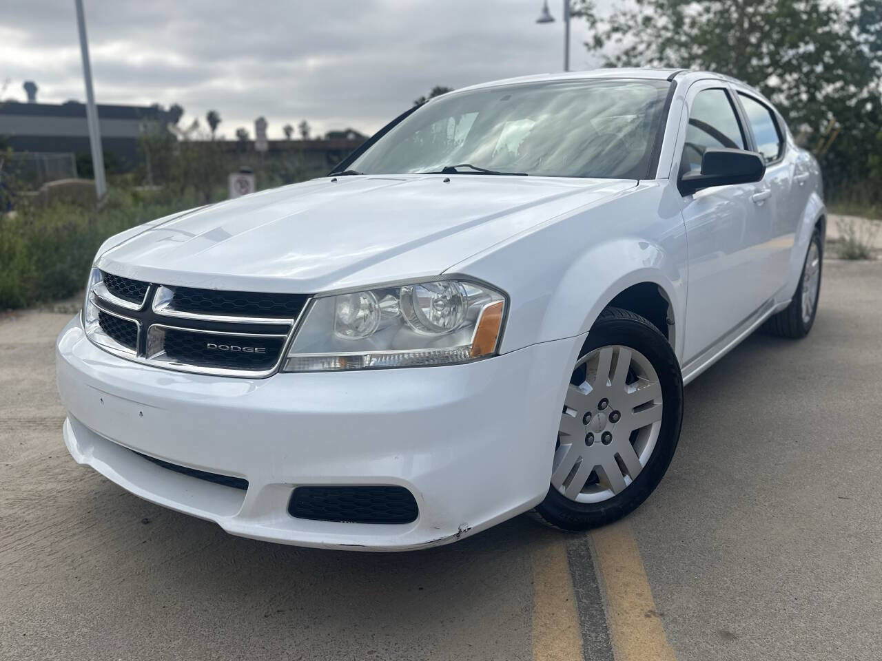 2011 DODGE Avenger