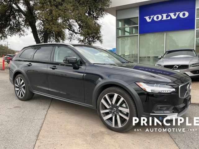 2024 VOLVO V90CC