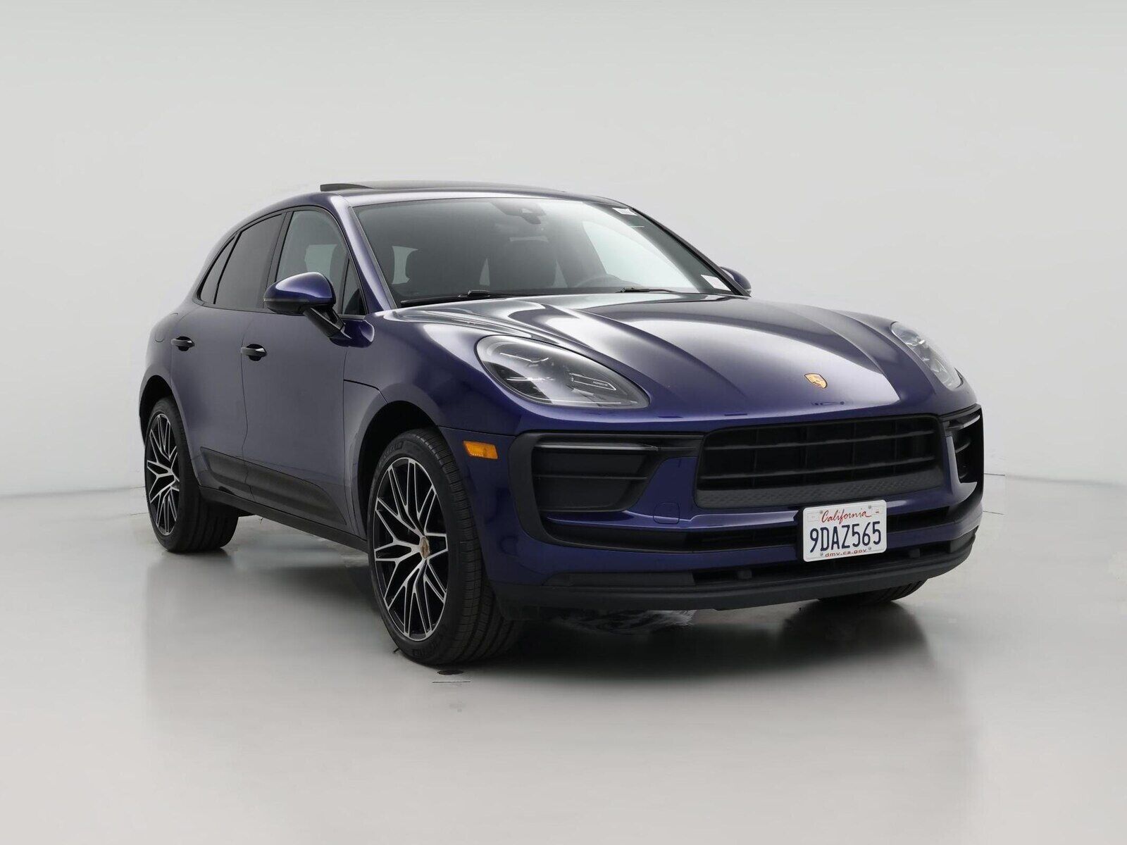 2022 PORSCHE Macan