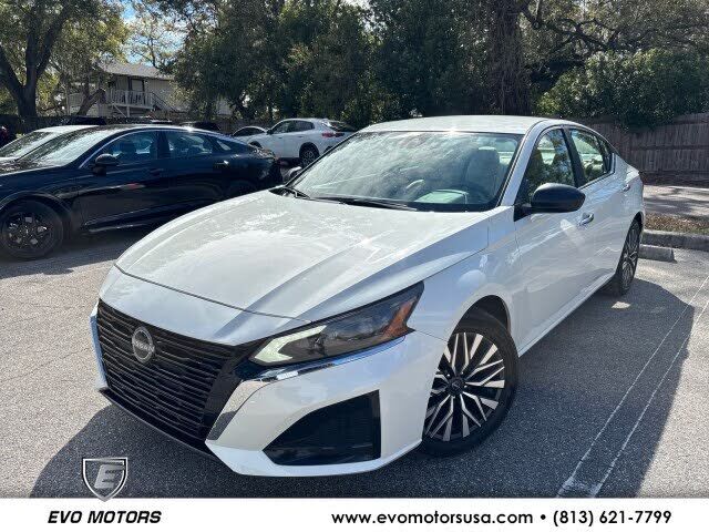 2025 NISSAN Altima