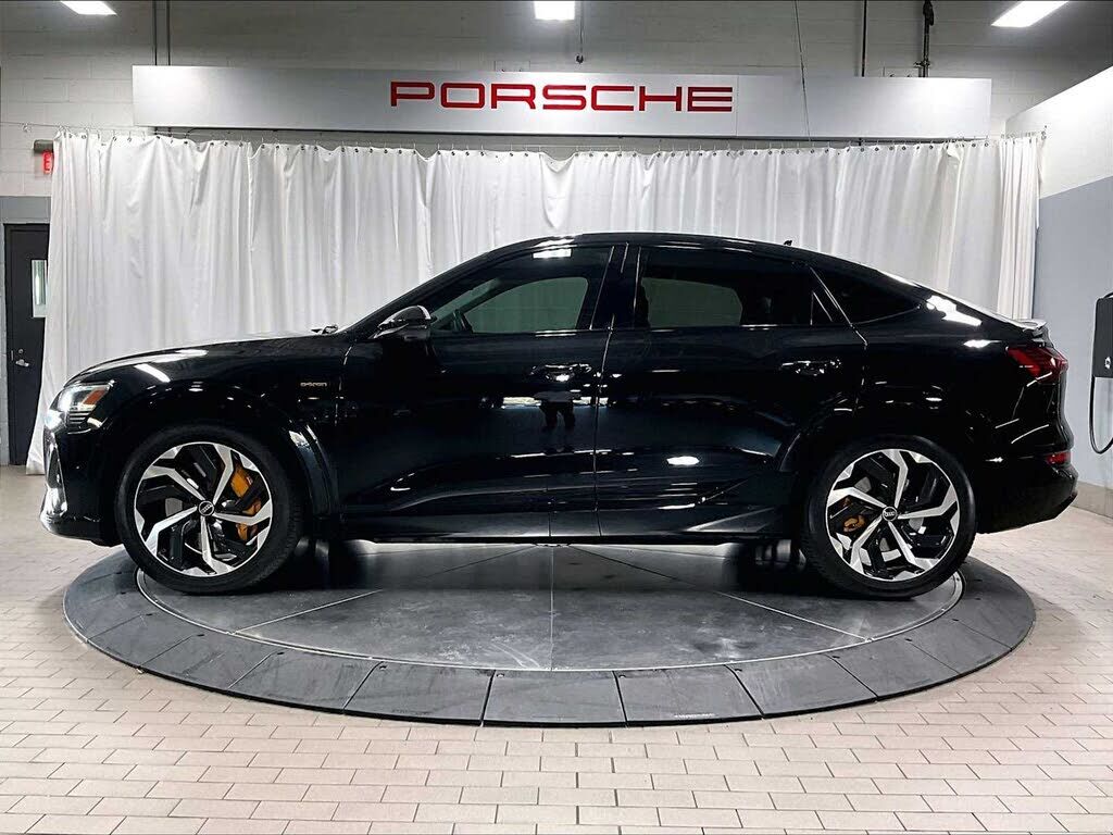 2022 Audi e-tron Sportback