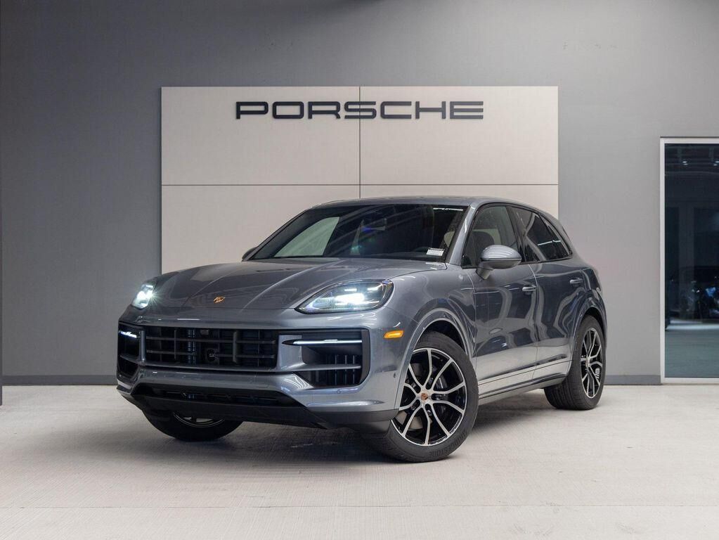 2026 PORSCHE Cayenne