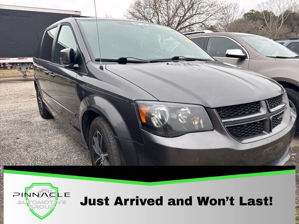 2017 DODGE Grand Caravan