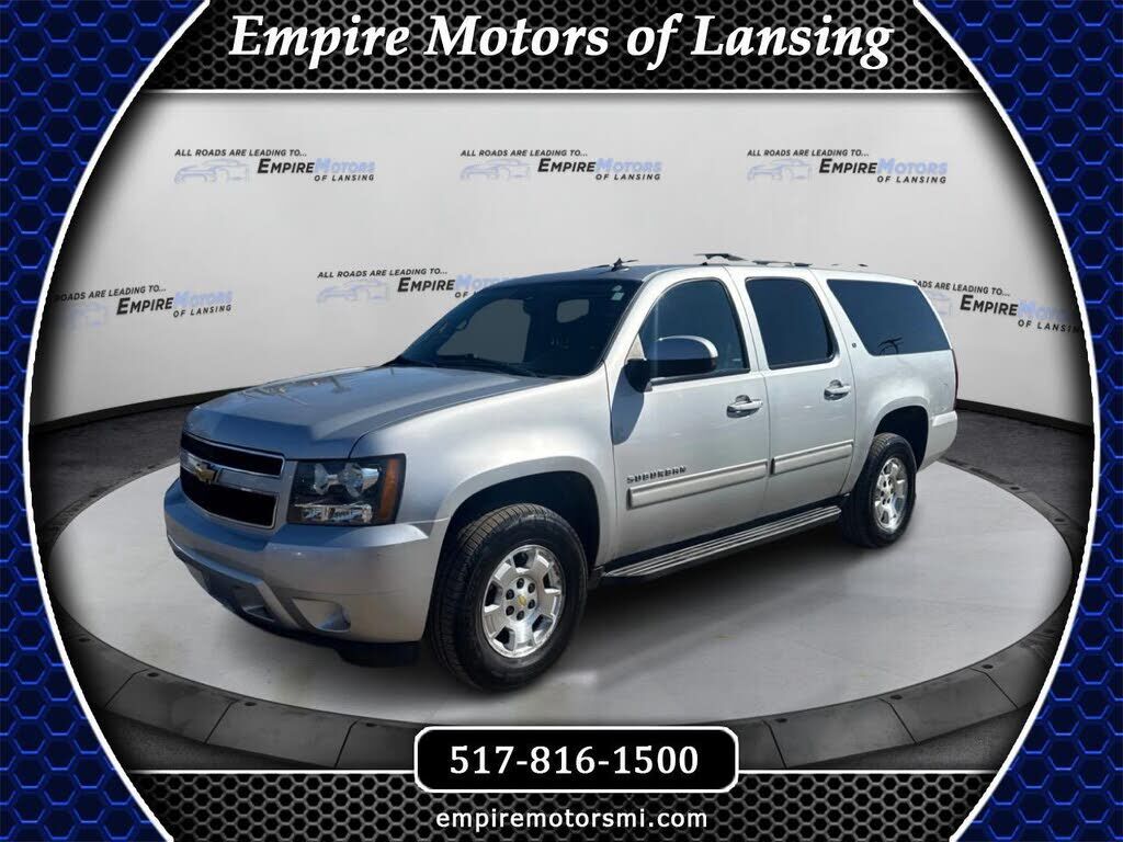 2013 CHEVROLET Suburban
