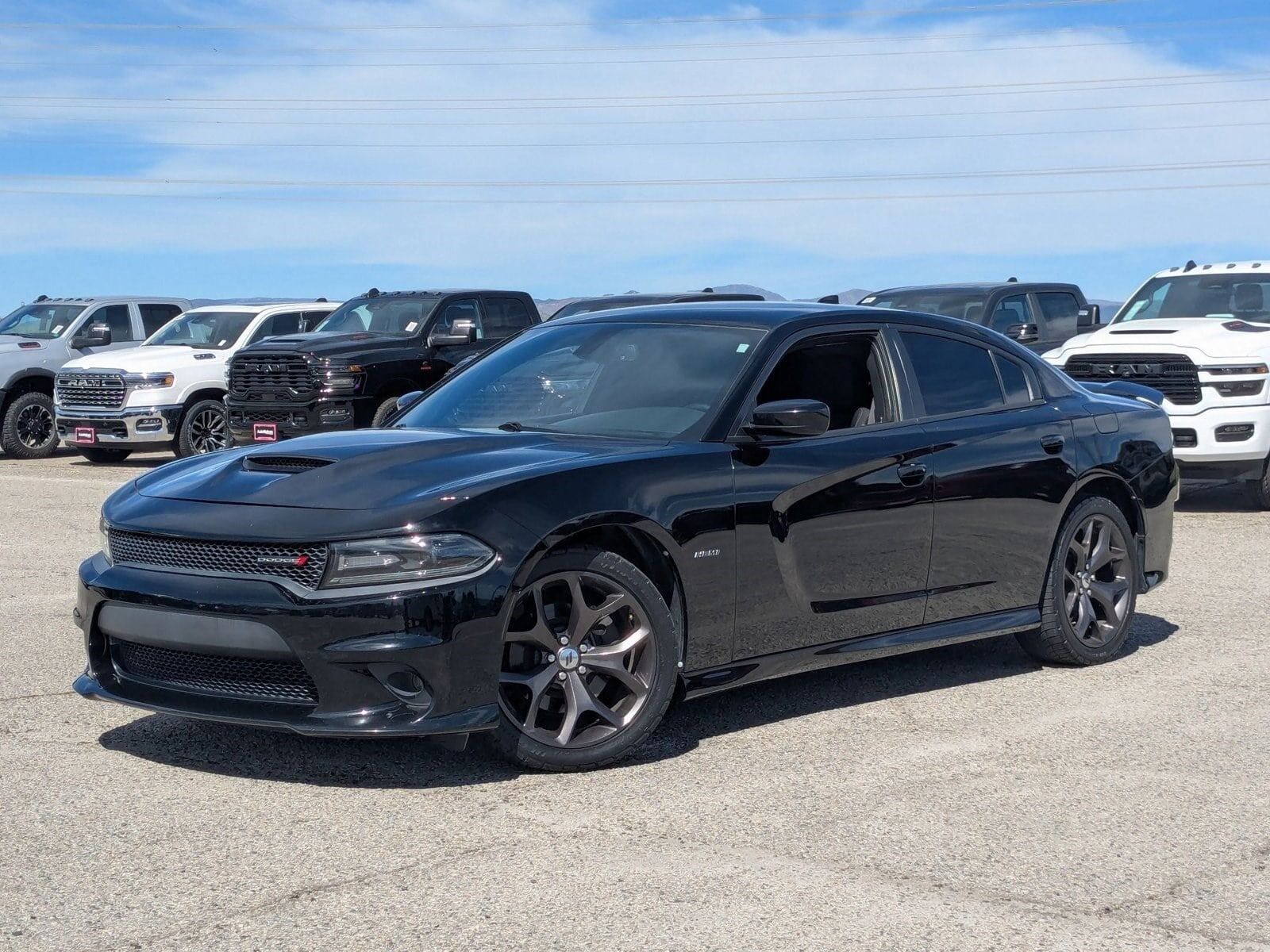 2019 DODGE Charger