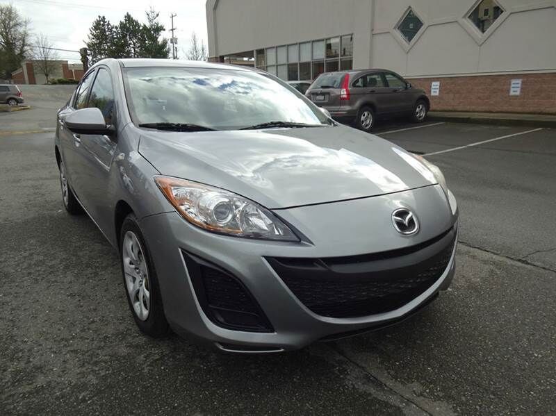 2011 MAZDA Mazda3