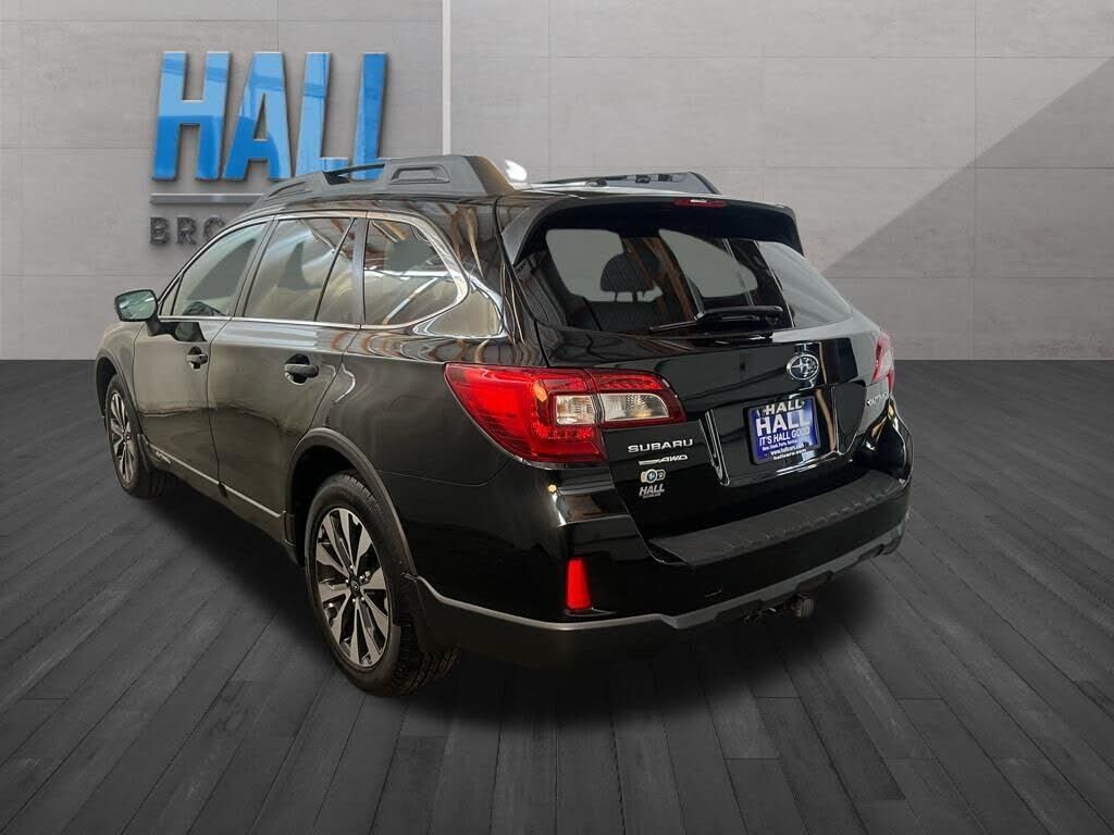 2015 SUBARU Outback
