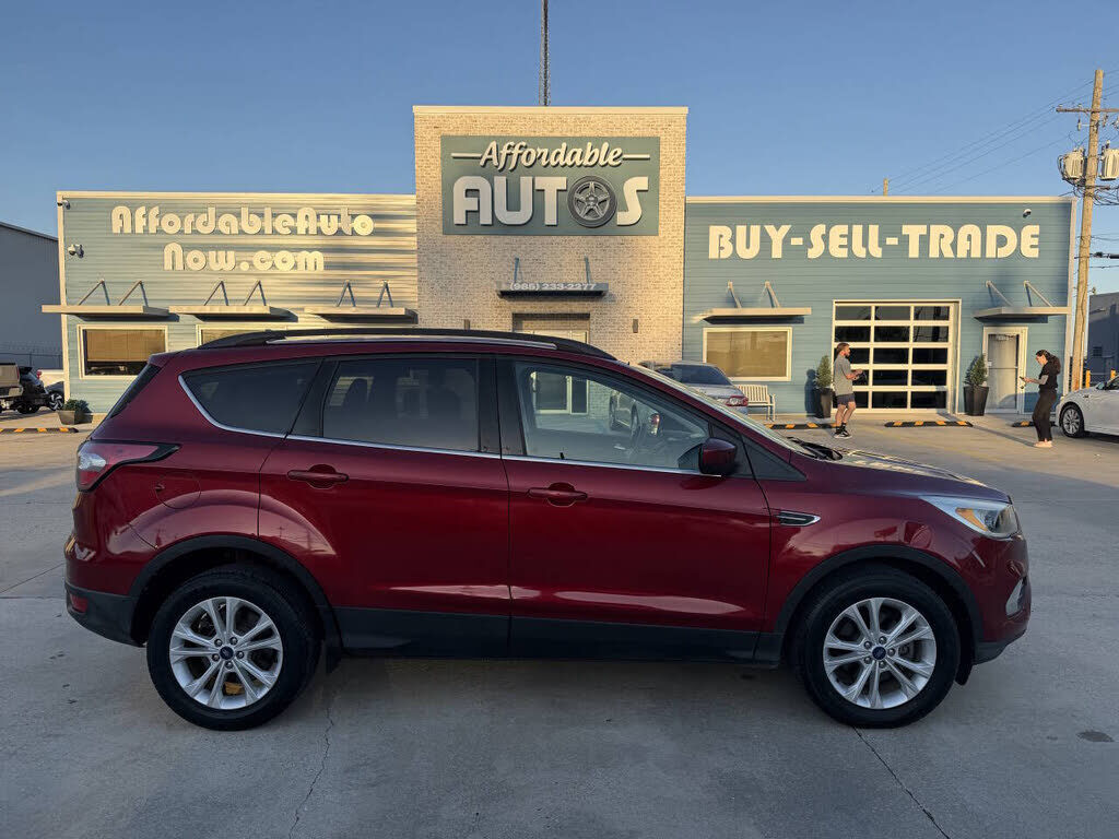 2018 FORD Escape