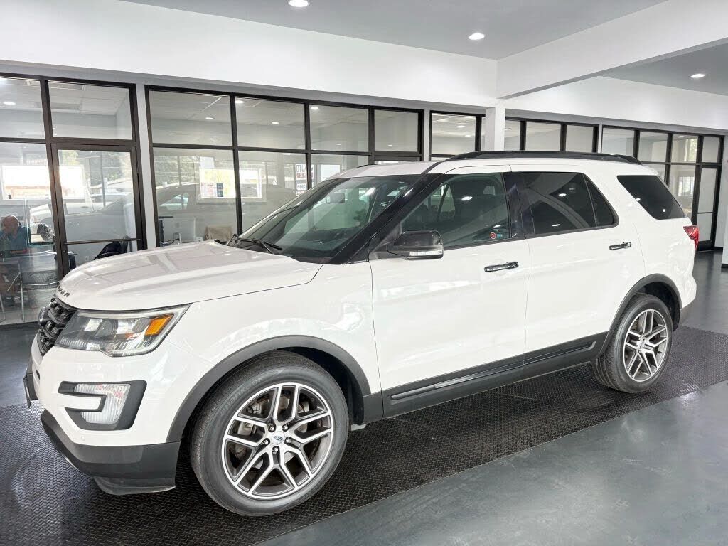 2016 FORD Explorer