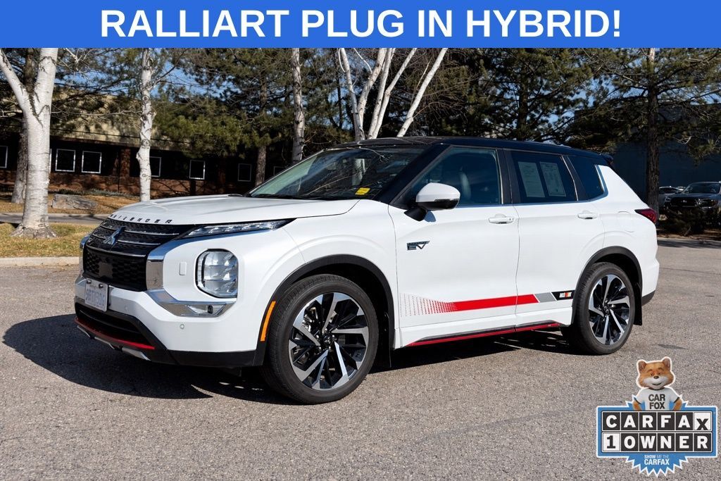 2024 MITSUBISHI Outlander