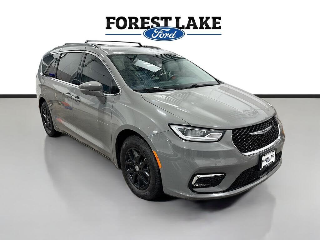 2022 CHRYSLER Pacifica