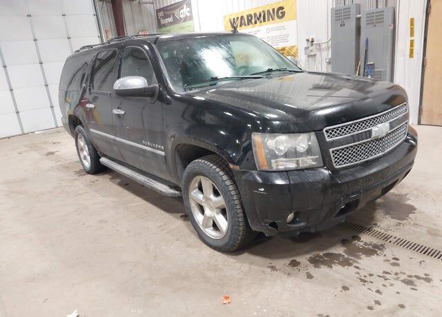2011 CHEVROLET Suburban