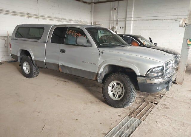 1999 DODGE Dakota