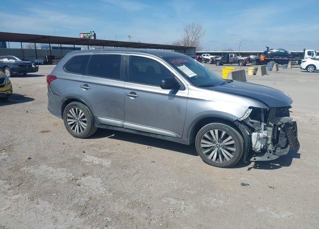 2019 MITSUBISHI Outlander