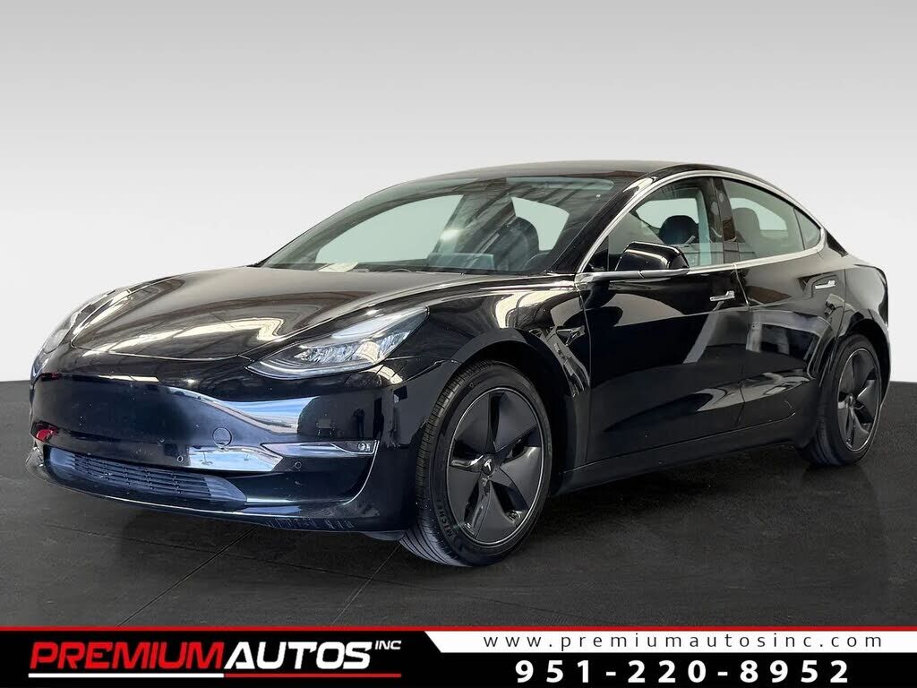 2018 TESLA Model 3