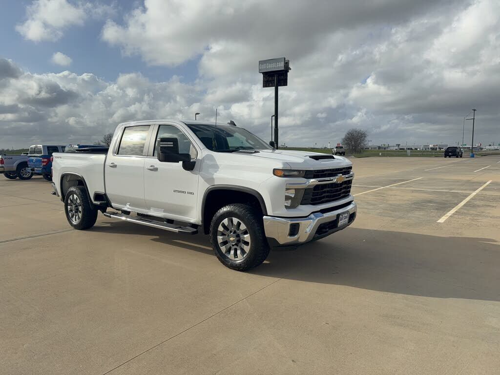 2024 CHEVROLET Silverado HD