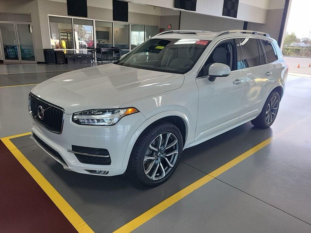 2019 VOLVO XC90
