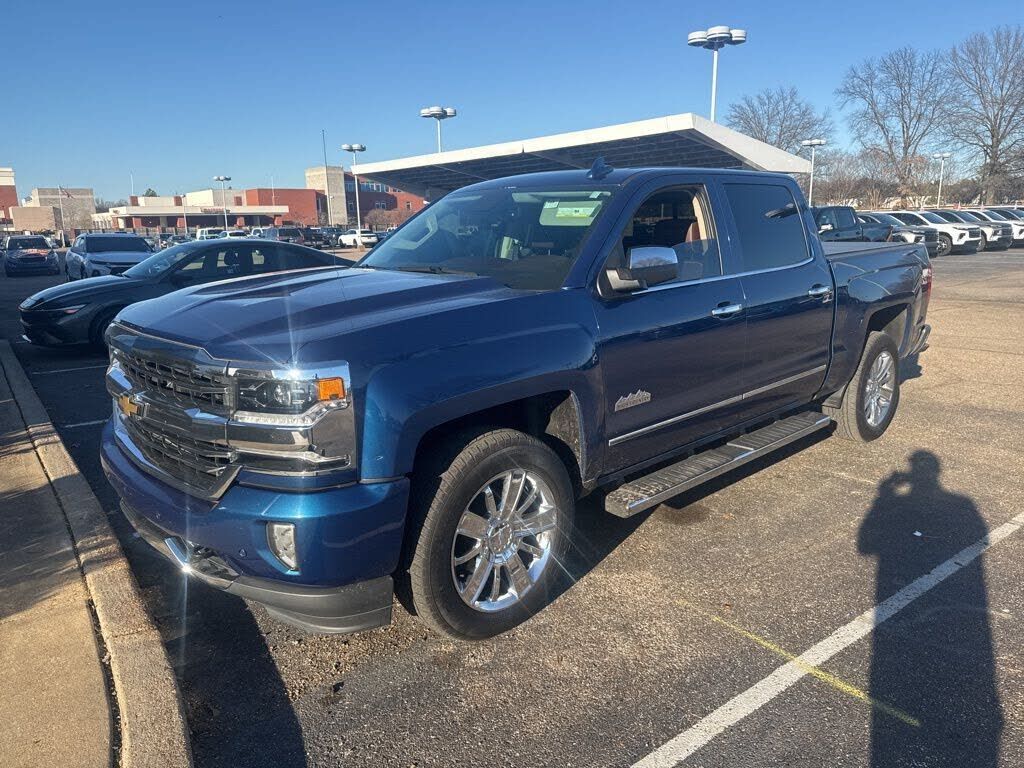2018 CHEVROLET Silverado