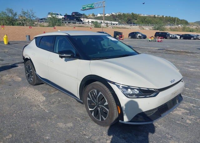2024 KIA EV6