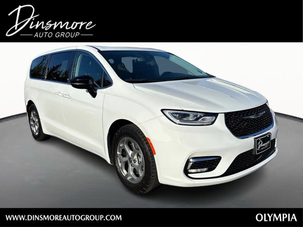 2024 CHRYSLER Pacifica