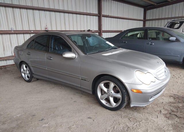 2004 MERCEDES-BENZ C-Class