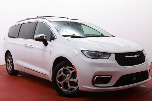 2023 CHRYSLER Pacifica