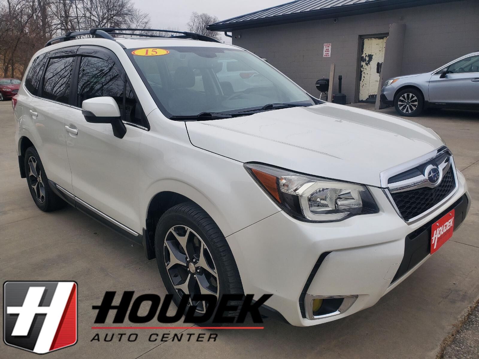2015 SUBARU Forester