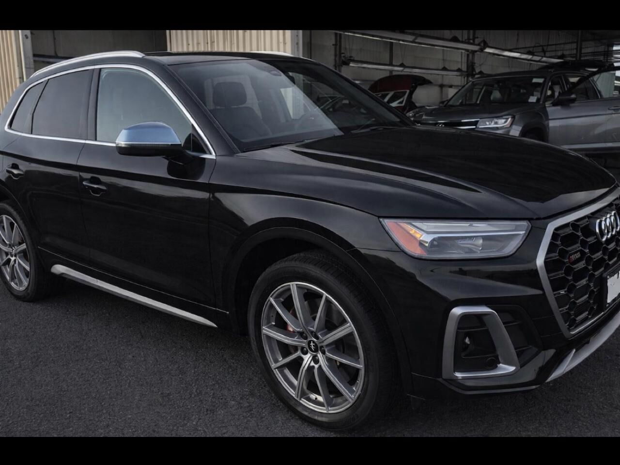 2023 AUDI SQ5