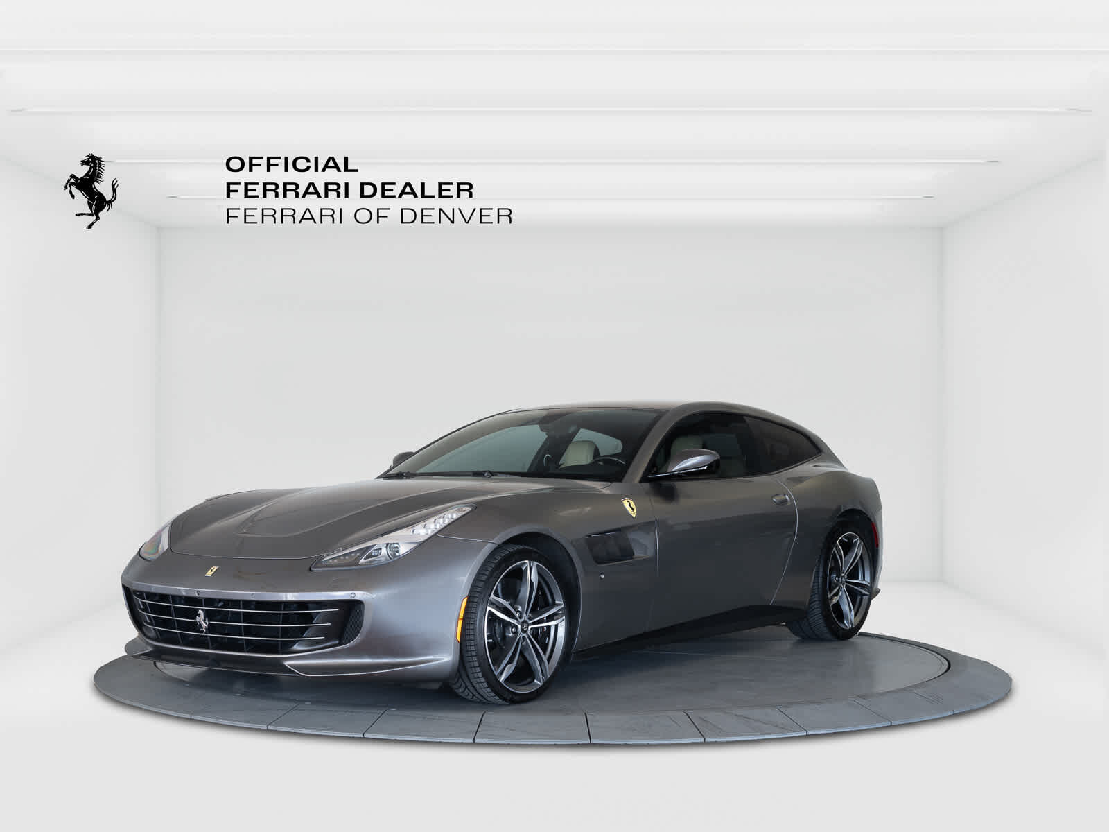 2018 FERRARI GTC4Lusso