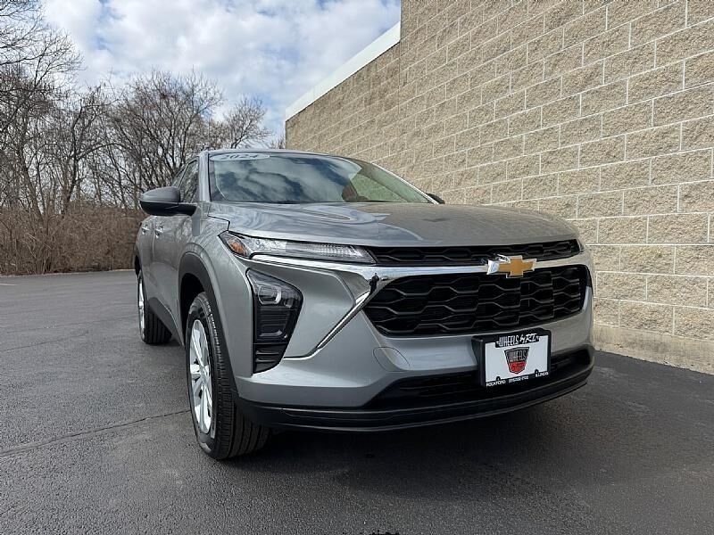 2024 CHEVROLET Trax