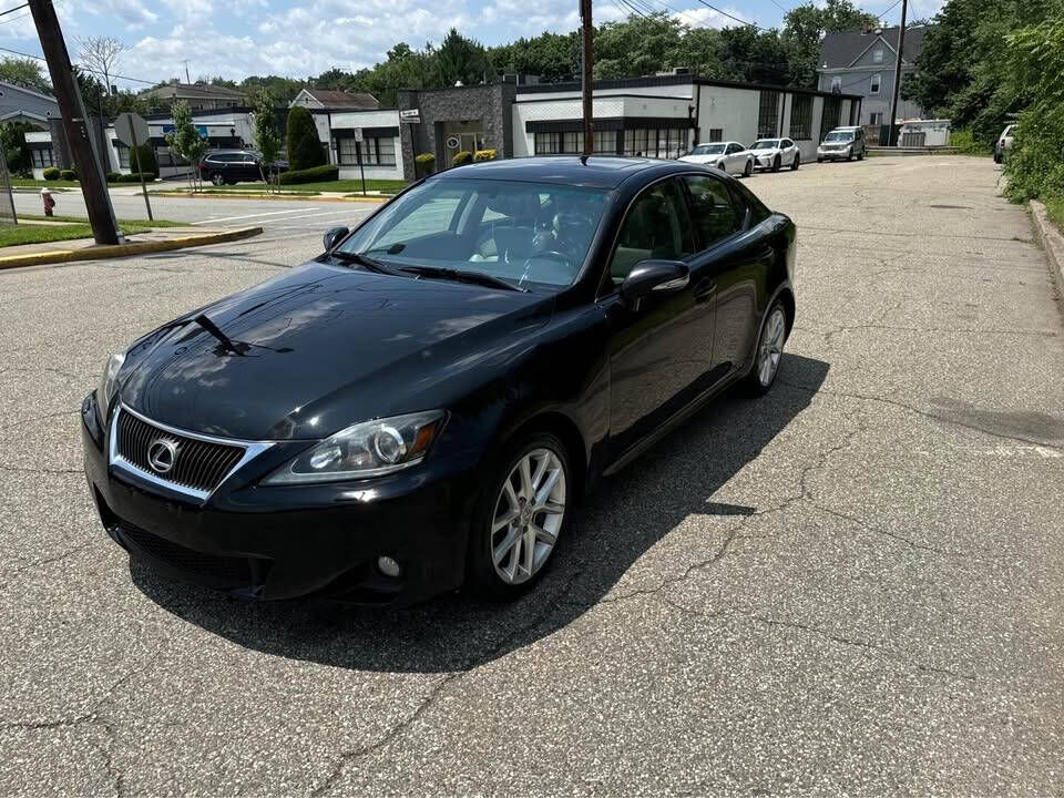 2012 LEXUS IS