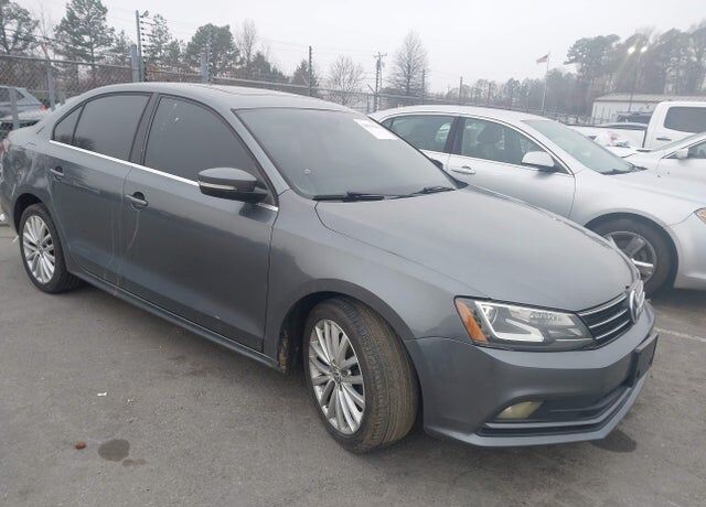 2016 VOLKSWAGEN Jetta