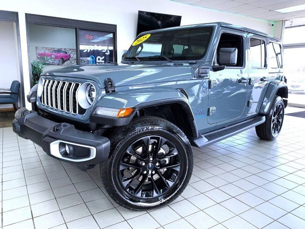 2025 JEEP Wrangler