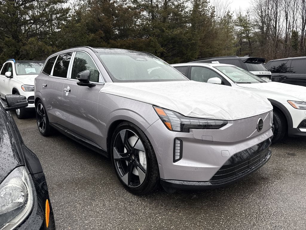 2026 VOLVO EX90