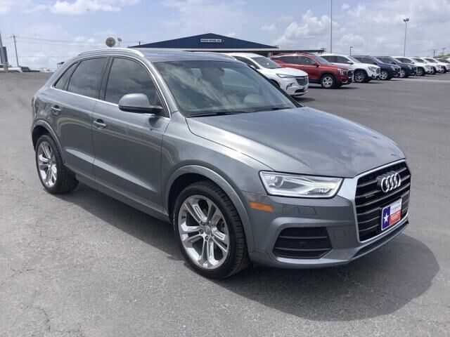 2016 AUDI Q3