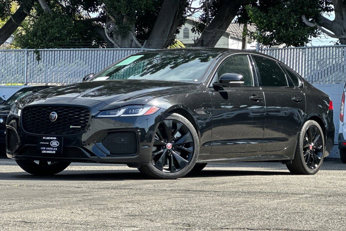 2022 JAGUAR XF