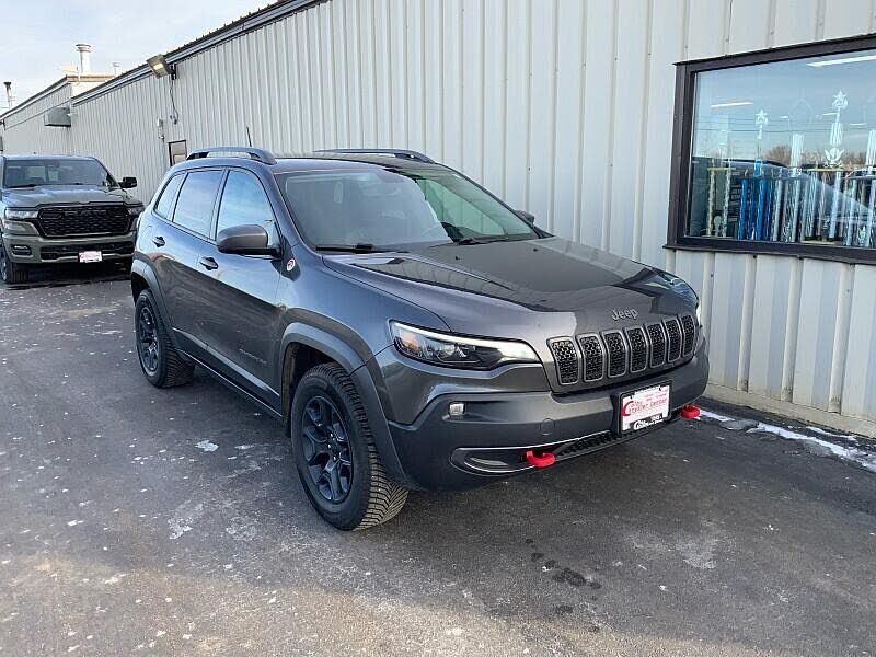 2020 JEEP Cherokee